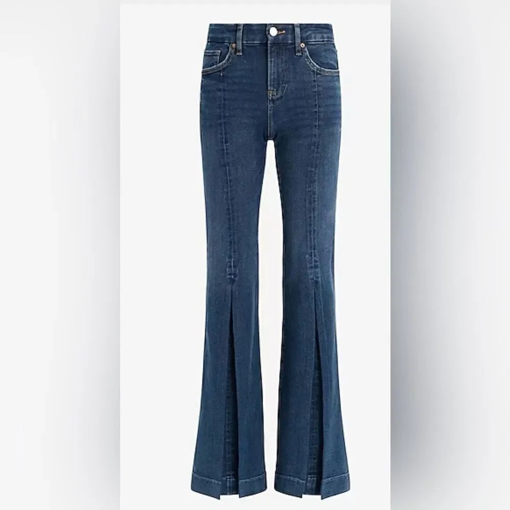 Express Women's 70s Flexx Flare Jeans size S. NWOT